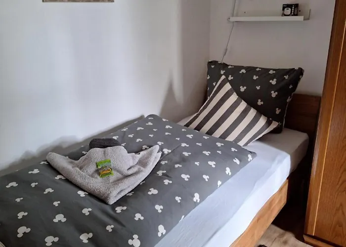 Apfelhaus アパート *