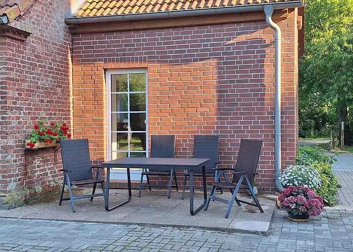 Apfelhaus アパート Rappin